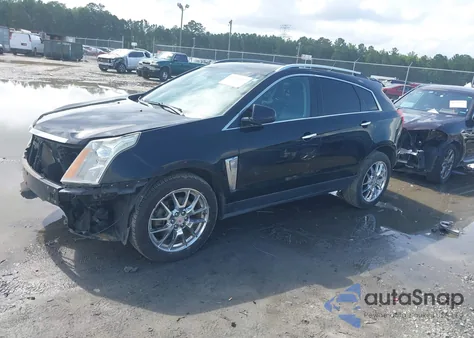 2014 Cadillac Srx Performance Collection z USA, uszkodzony, nr VIN 3GYFNFE38ES656510